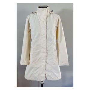 Quince Sz S Weather Proof Rain Trench Coat In Frost Ivory White